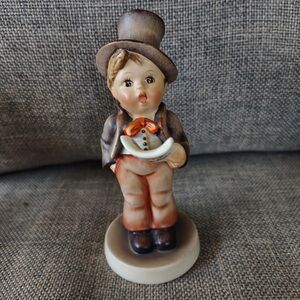 3 vintage Hummel Figurine